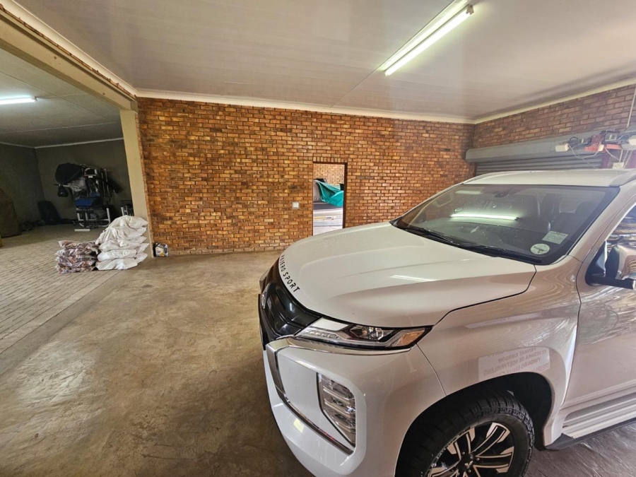 3 Bedroom Property for Sale in Sasolburg Rural Free State